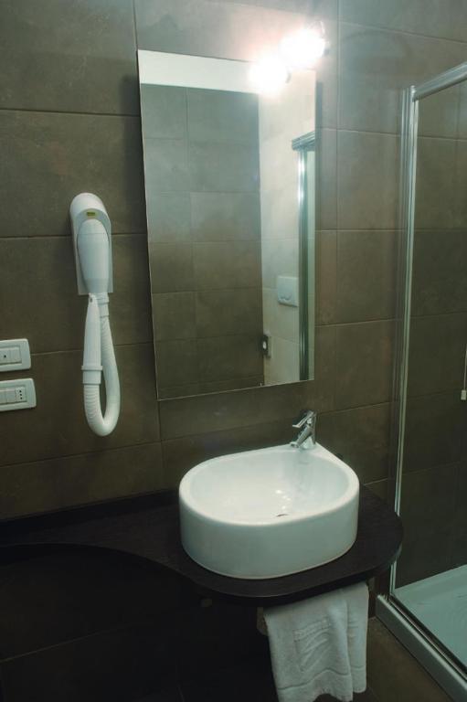 Hotel San Marco Montecchio Maggiore Habitación foto